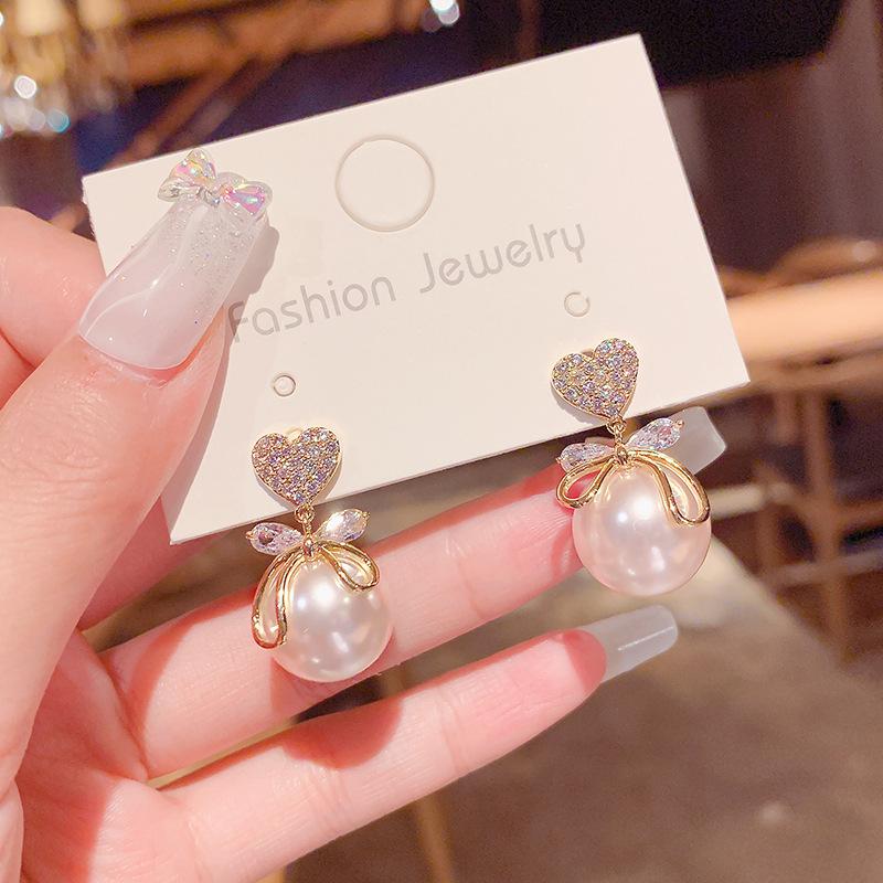 Korean Big Pearl Earrings - ShoppersDen